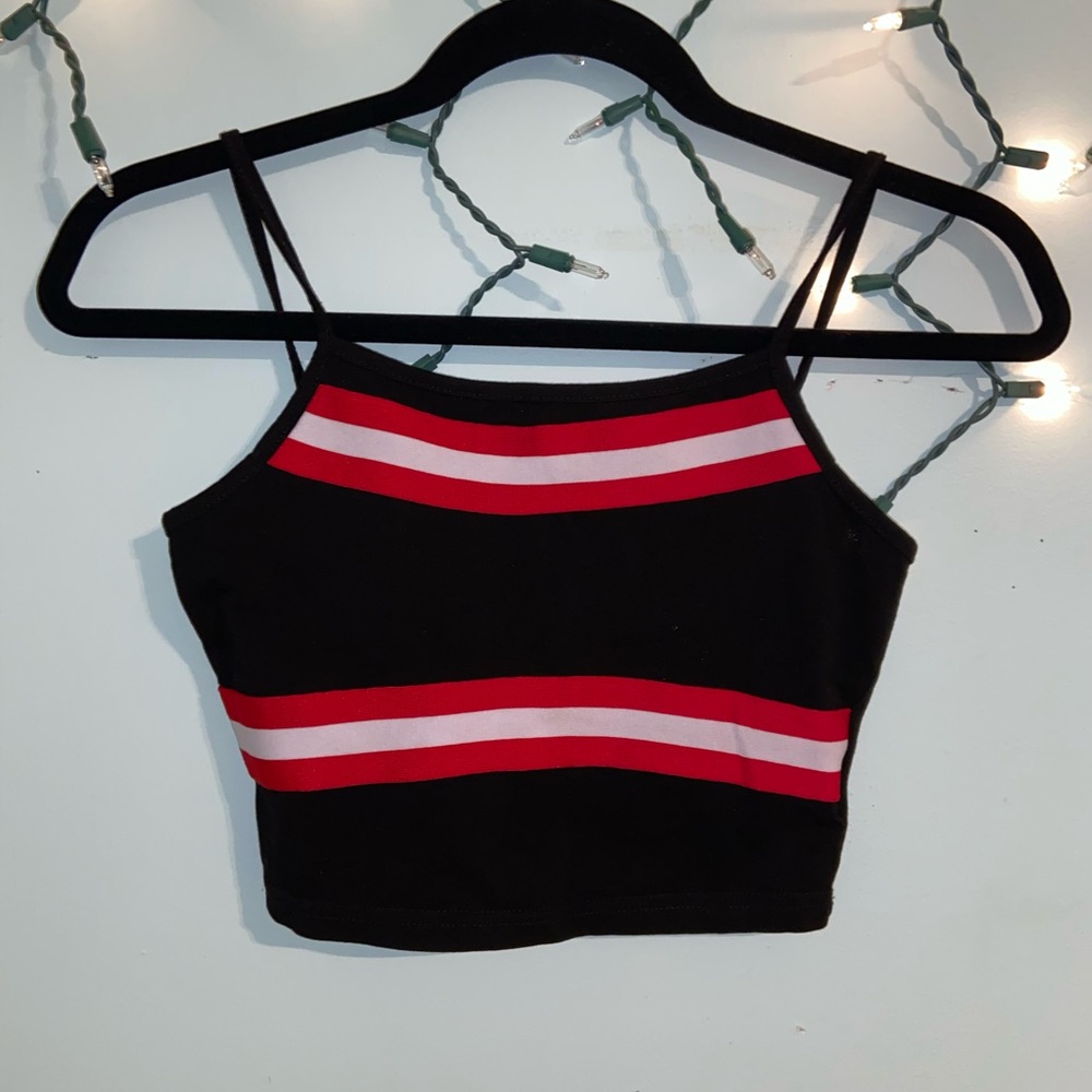 🖤❤️🤍red/black/white striped cami top🖤❤️🤍